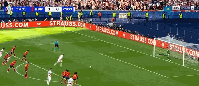 1718473429523088480.gif 点球不进.gif