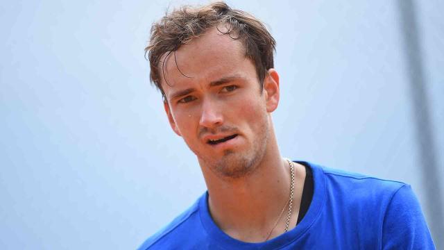 1618306187674075811.jpg medvedev-covid-positive-monte-carlo-2021.jpg